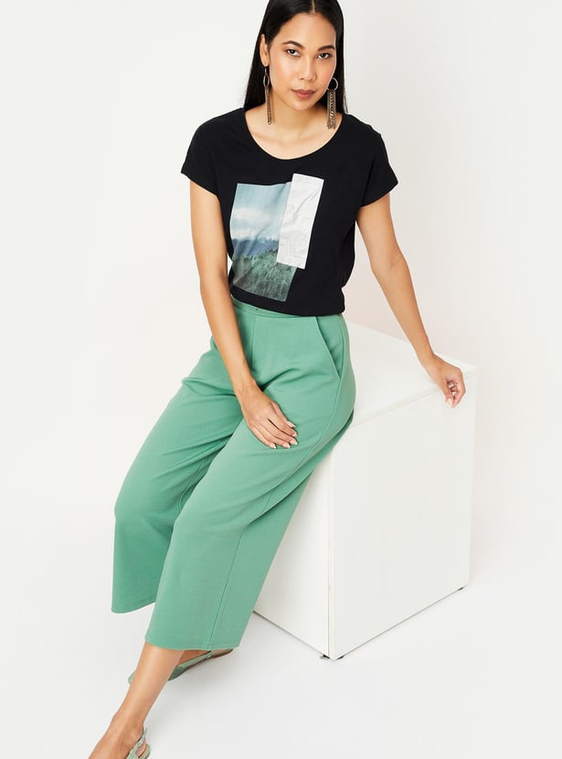 Women Graphic Print Round Neck T-shirt