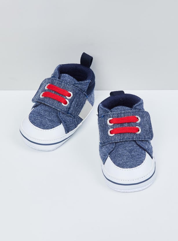 Boys Textured Velcro Strap Booties