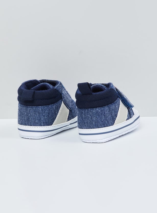 Boys Textured Velcro Strap Booties