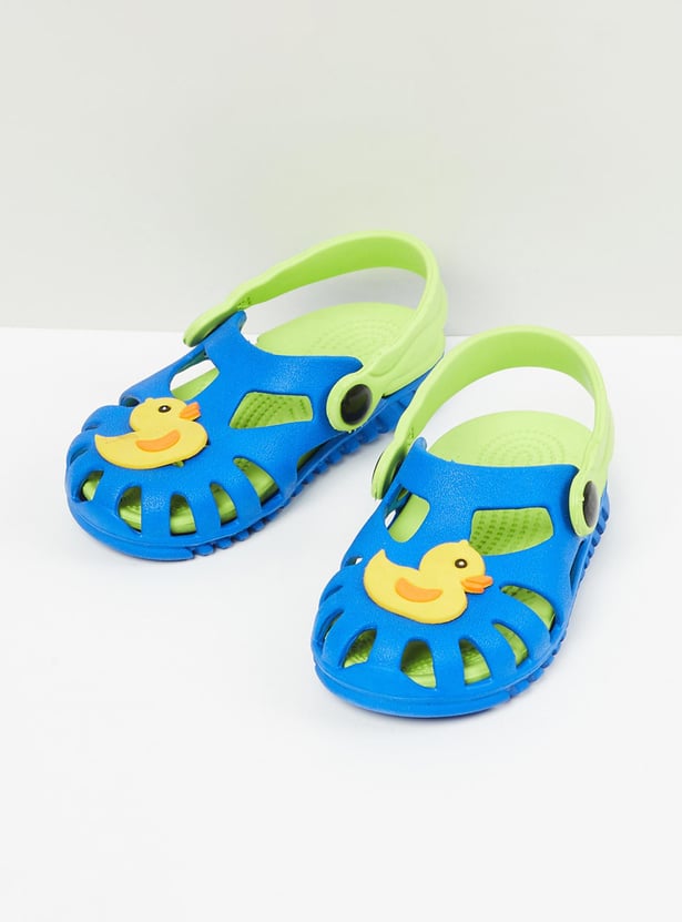 MAX Boys Colourblocked Crocs