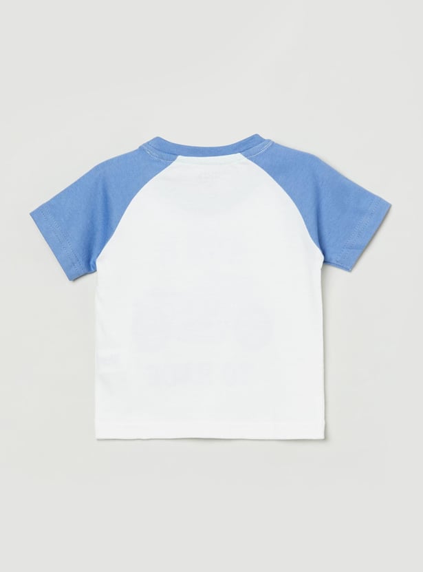 Boys Typographic Print Raglan Sleeves T-shirt