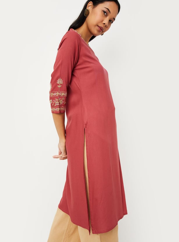 Women Cotton Embroidered Round Neck Straight Kurta