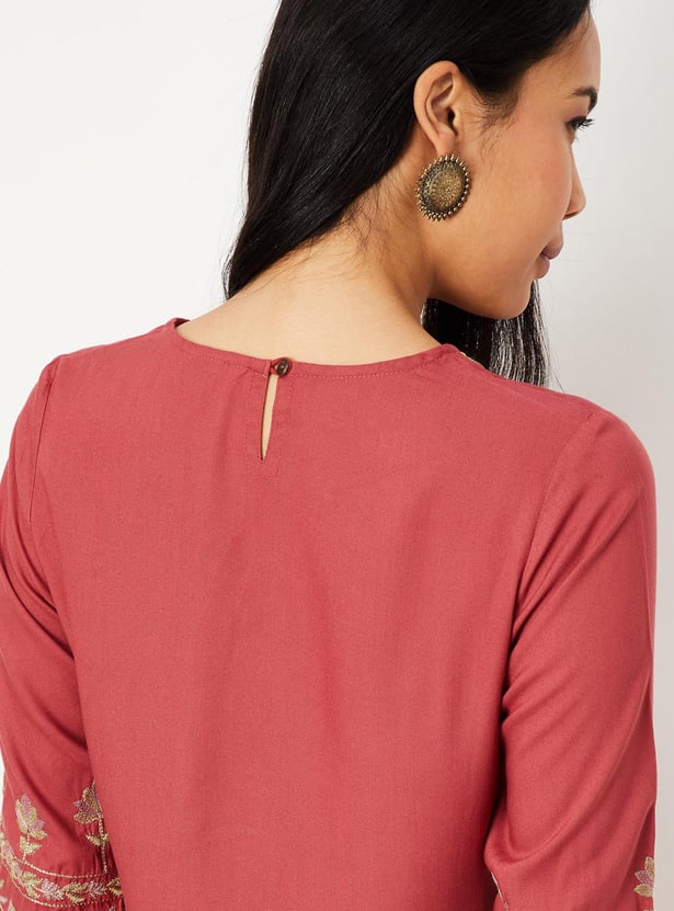 Women Cotton Embroidered Round Neck Straight Kurta