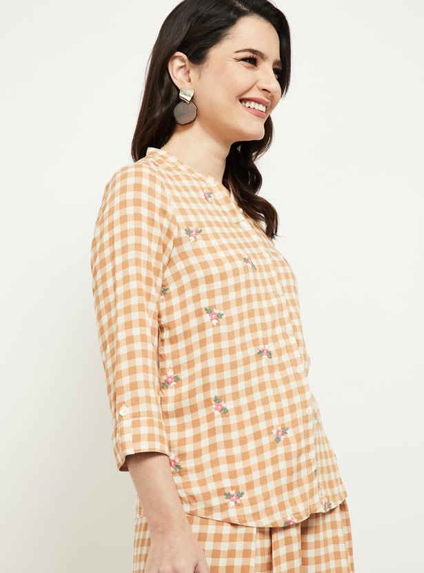Women Checked Band Collar Top