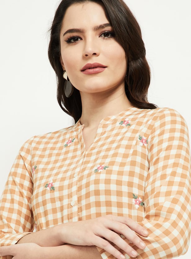 Women Checked Band Collar Top