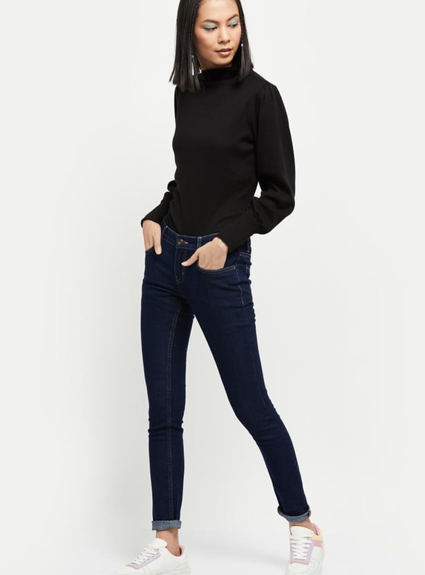 Women Solid Skinny Fit Jeans