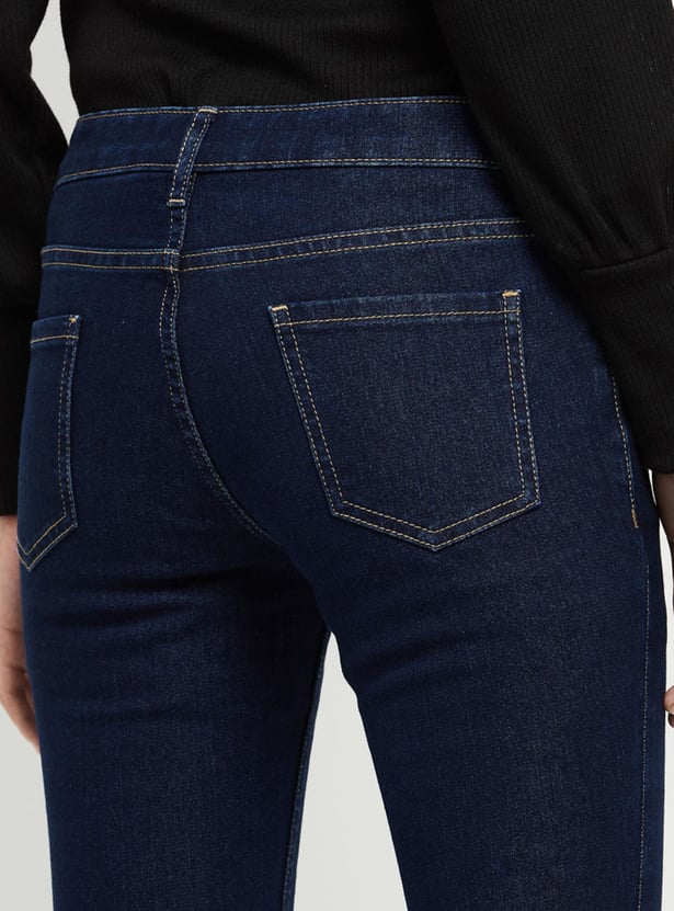 Women Solid Skinny Fit Jeans