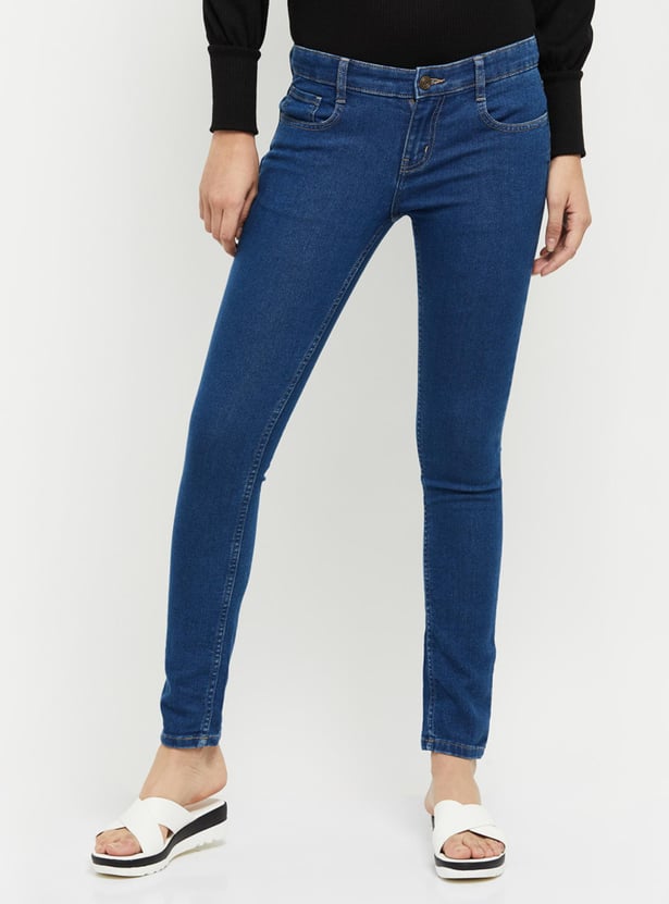 Women Solid Skinny Fit Jeans