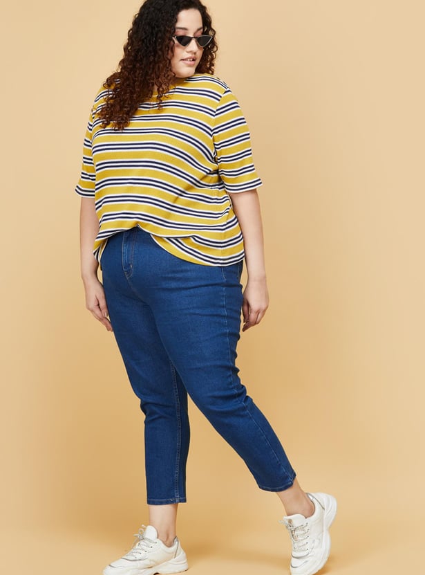 Women Solid Skinny Fit Jeans