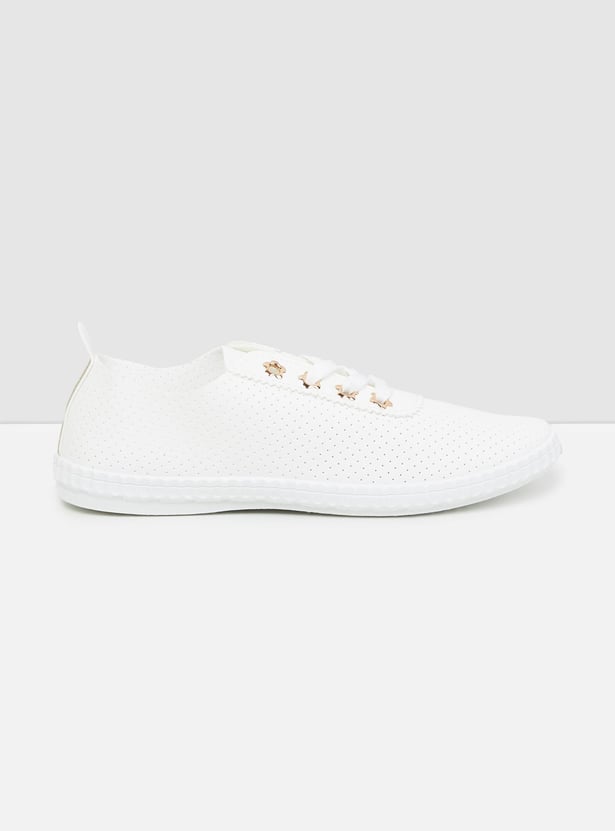 Women Solid Perforated-Detail Casual Shoes