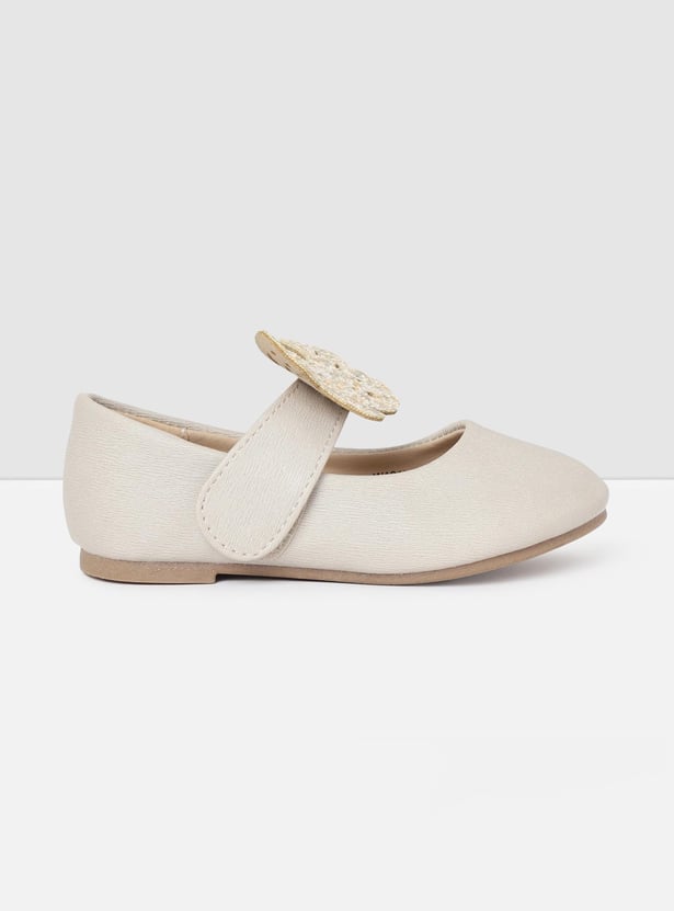 Girls Applique Detail Mary Janes