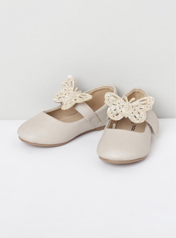 Girls Applique Detail Mary Janes