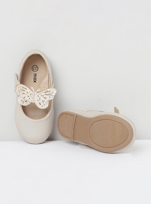Girls Applique Detail Mary Janes