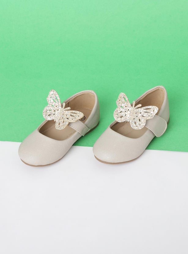 Girls Applique Detail Mary Janes