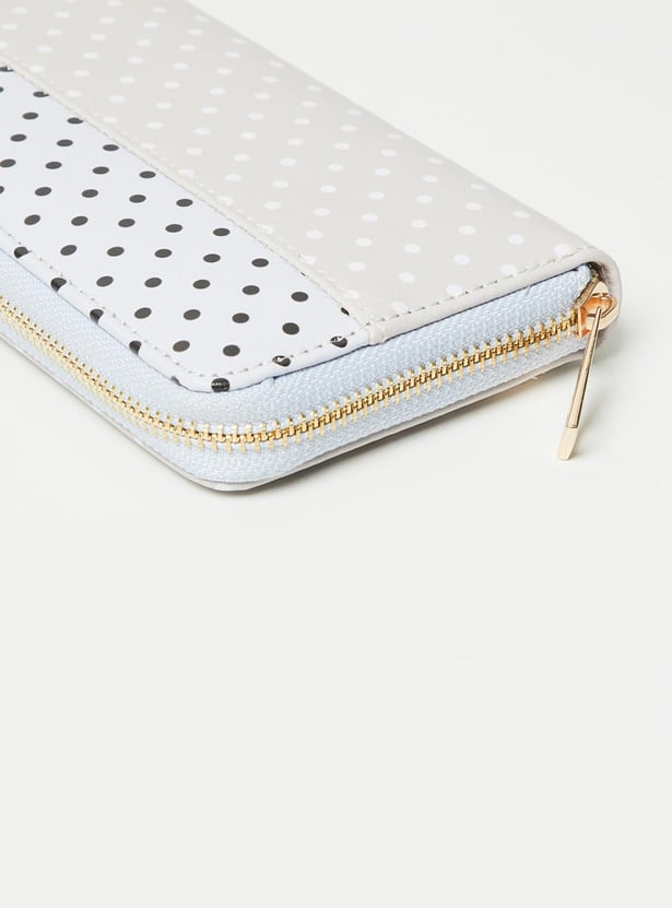MAX Women Printed Zip-Around Wallet