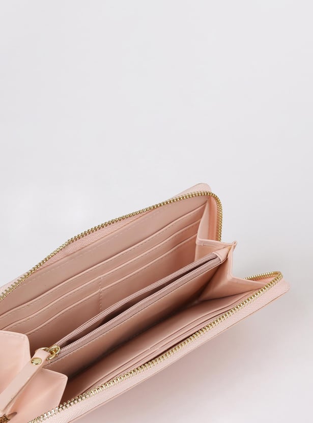 Women Cut-Out Detail Zip Around Wallet