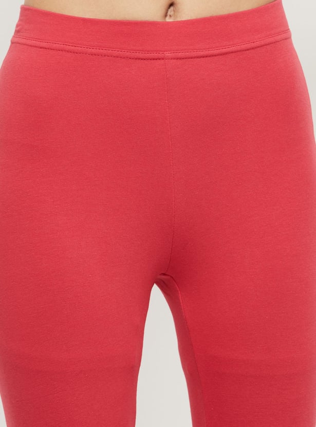 Women Solid Cropped Leggings