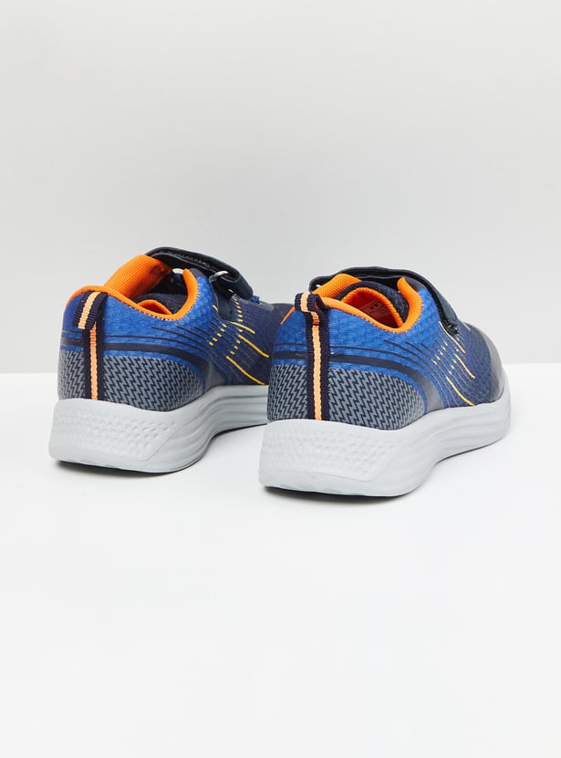 Boys Colourblocked Sports Shoes