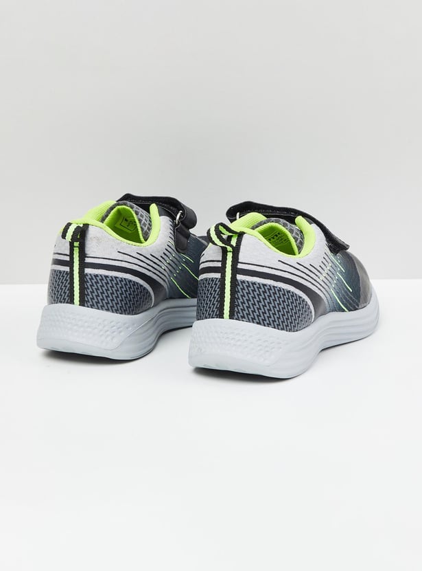 Boys Colourblocked Sports Shoes