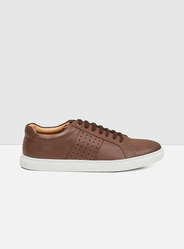 Men Solid Perforated-Detail Lace-Up Casual Shoes