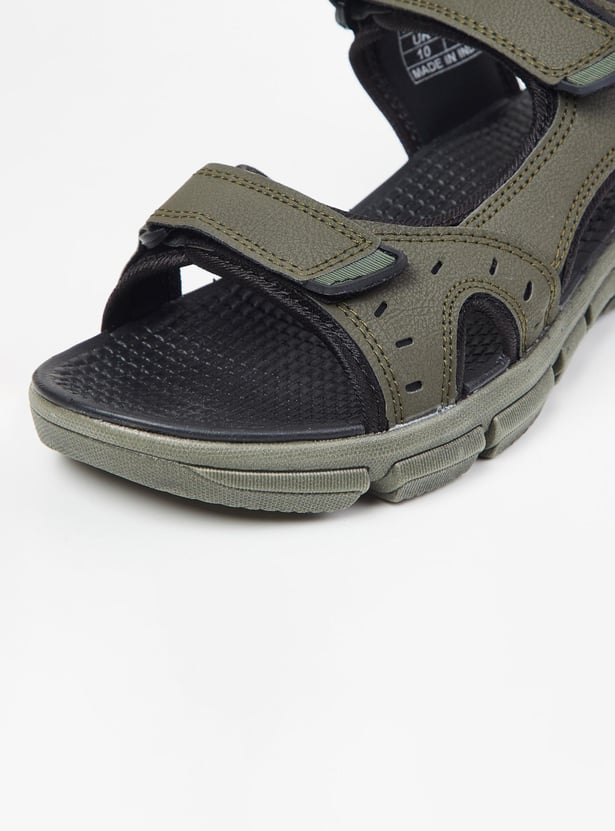 Men Textured Sandals with Velcro Straps