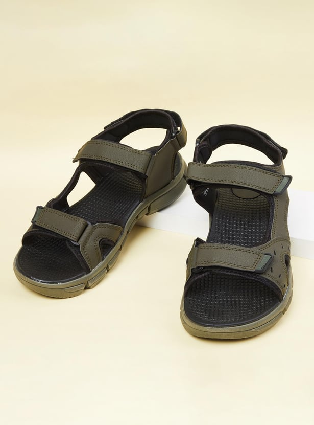 Men Textured Sandals with Velcro Straps