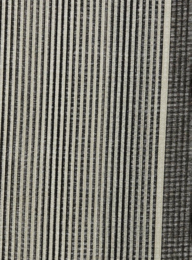 Women Striped Tassel-Detail Scarf