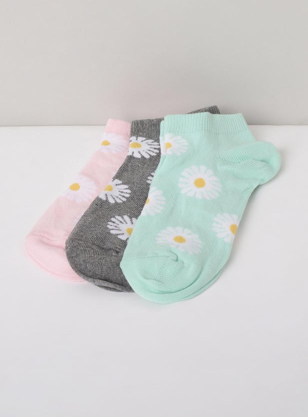 MAX Women Printed Socks - Pack of 3