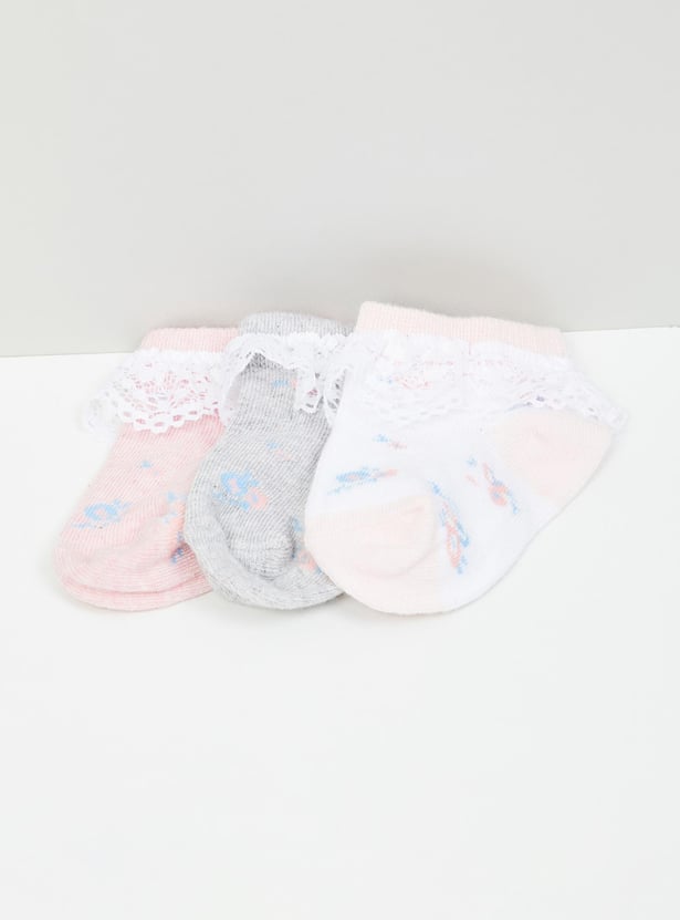Girls Lace Detailed Socks - Pack of 3