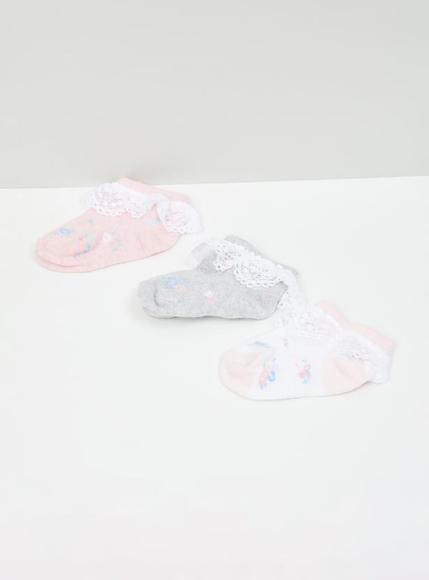 Girls Lace Detailed Socks - Pack of 3