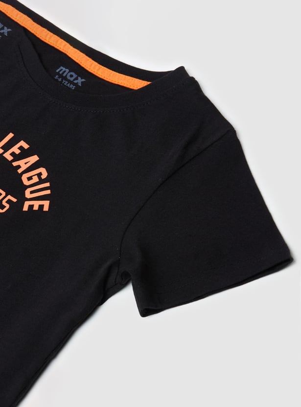 Boys Typographic Print Crew Neck T-shirt