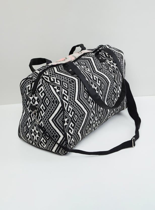 MAX Women Printed Weekender Bag