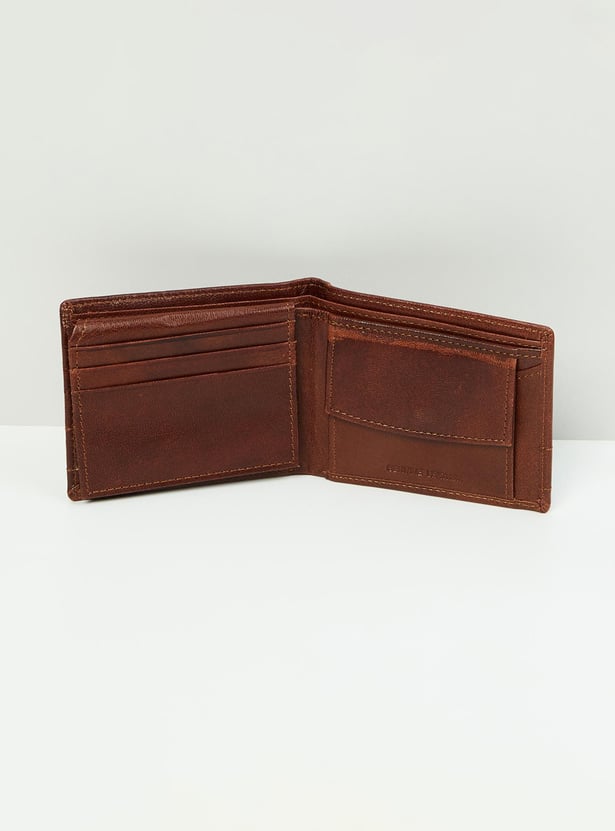Men Striped Bi-Fold Wallet