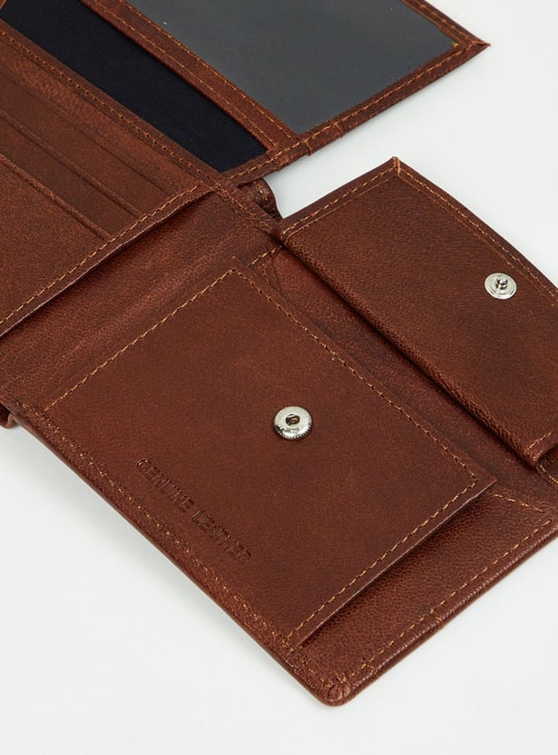 Men Striped Bi-Fold Wallet