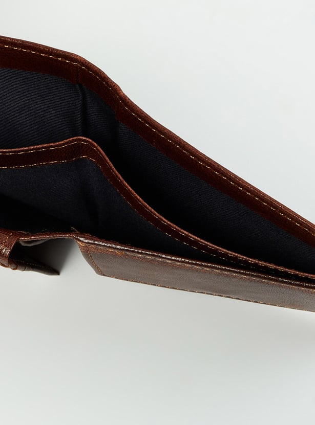 Men Striped Bi-Fold Wallet