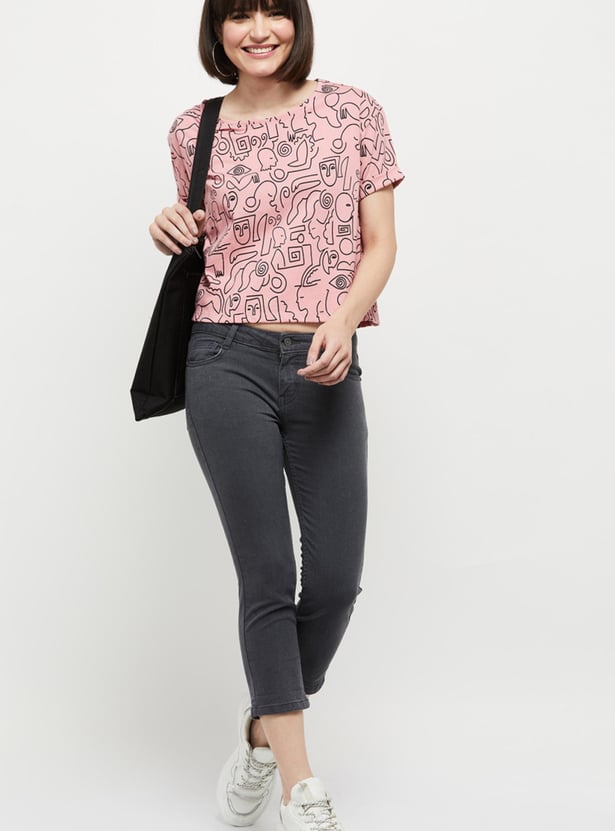 Women Solid Denim Capris