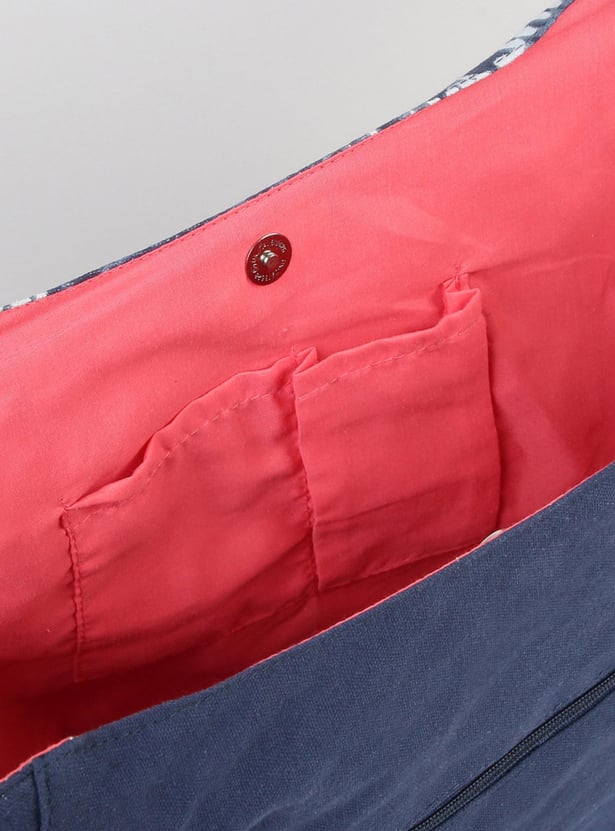 MAX Women Embellished Tote Bag