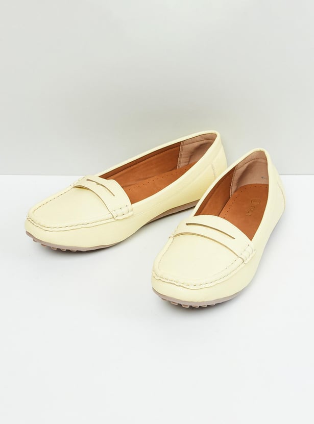 Women Solid Penny Loafers