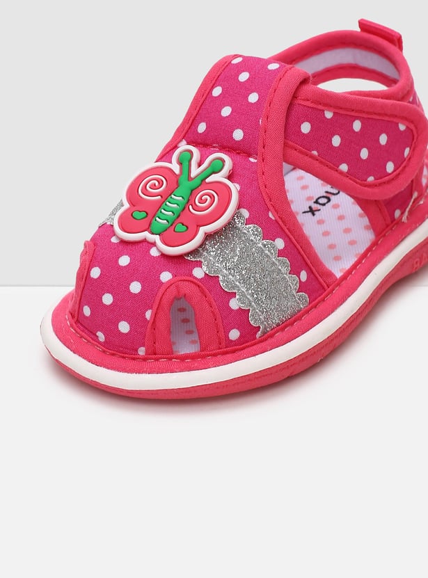 Girls Printed Closed Sandals