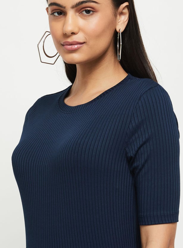 Women Textured Round Neck Casual Top