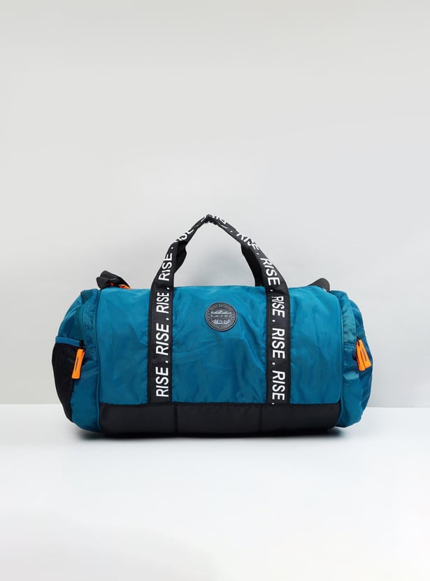 Men Printed Zip Closure Gym Bag