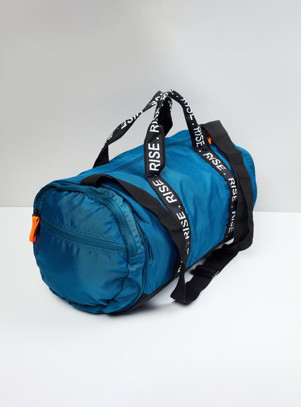 Men Printed Zip Closure Gym Bag