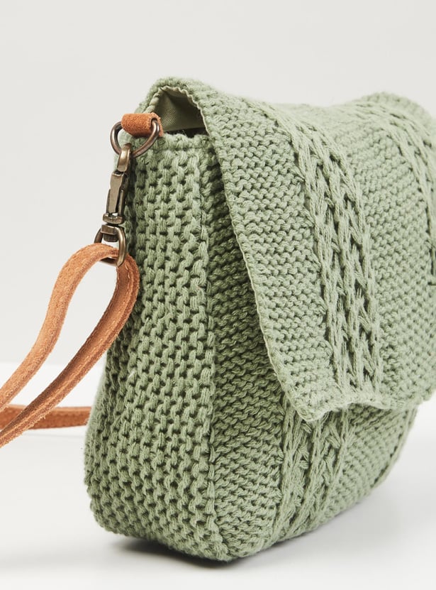 Women Textured Sling Bag