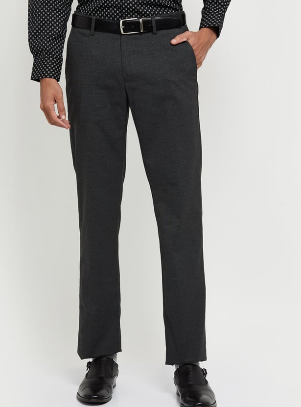 Men Solid Slim Fit Formal Trousers 