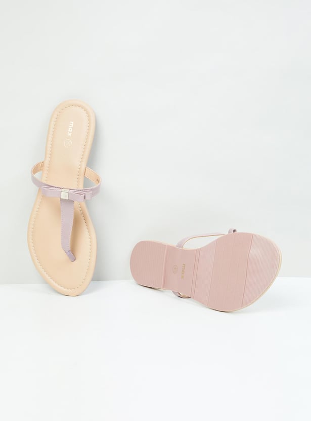 Women Solid T-Strap Flat Sandals