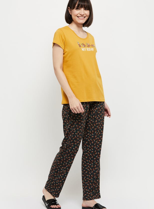 Women Printed T-shirt With Drawstring Waist Pyjamas