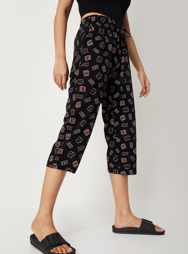 Women Printed Knit Capris