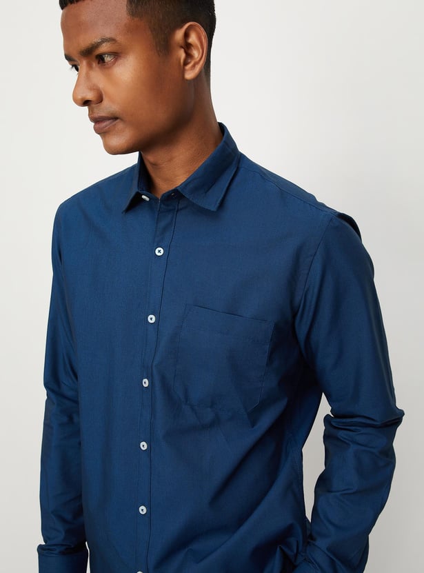 Men Slim Fit Fil A Fil Formal Shirt