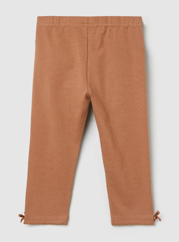Girls Solid Bow Detailed 3/4th Leggings