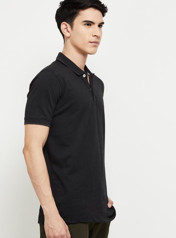 Men Solid Slim Fit Polo T-shirt